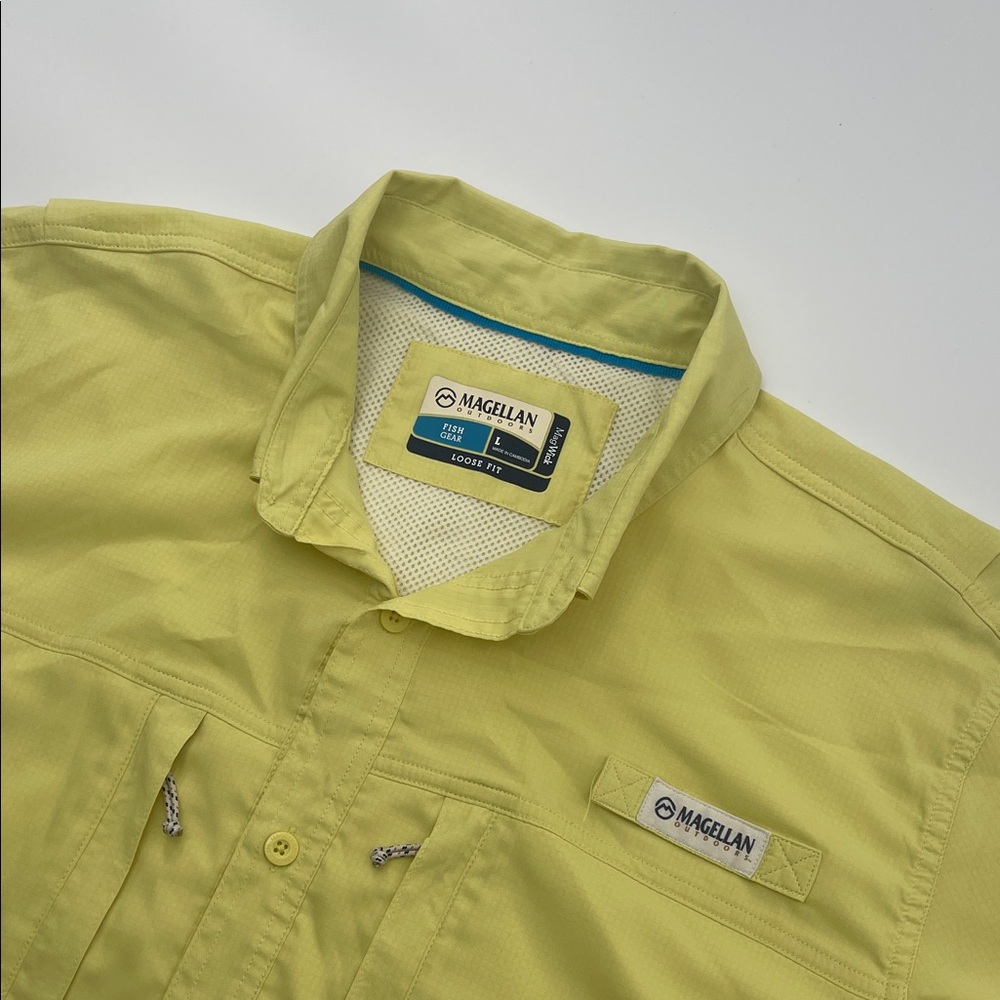 Magellan outdoors Yellow fish gear loose fit Shirt - Picture 2 of 9